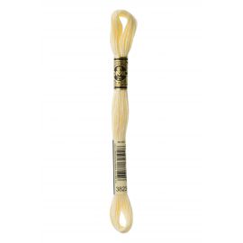 Fil mouliné à broder DMC - 8m - 3823