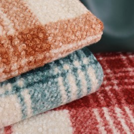 Tissu lainage bouclette Carreaux