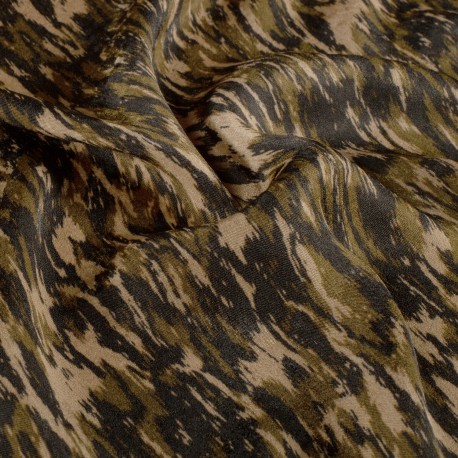 Tissu satin peau de pêche Noara - vert