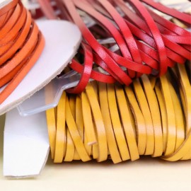 Cordon Lacet plat en cuir  5 mm 