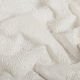 Tissu voile de coton brodé Mary