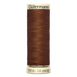 Bobine de Fil pour tout coudre Gutermann 100 m - N°650 